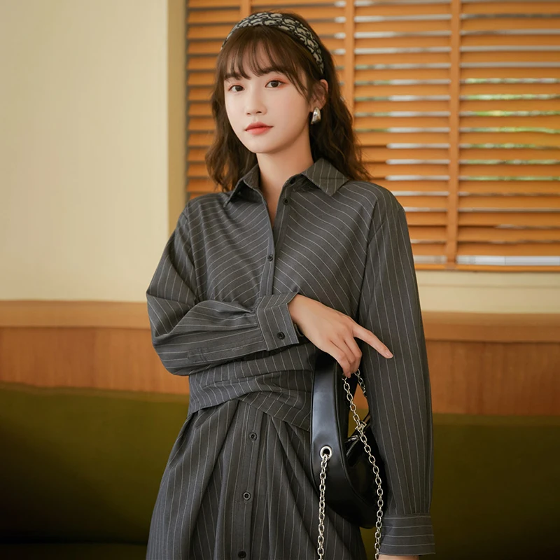 

GALCAUR Vintage Straight Black Striped Dress For Women Lapel Collar Long Sleeve High Waist Mid Dresses Female 2021 Fashion Style