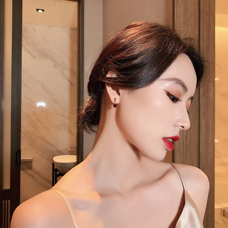 Геометрические серьги-гвоздики для женщин модные асимметричные серьги