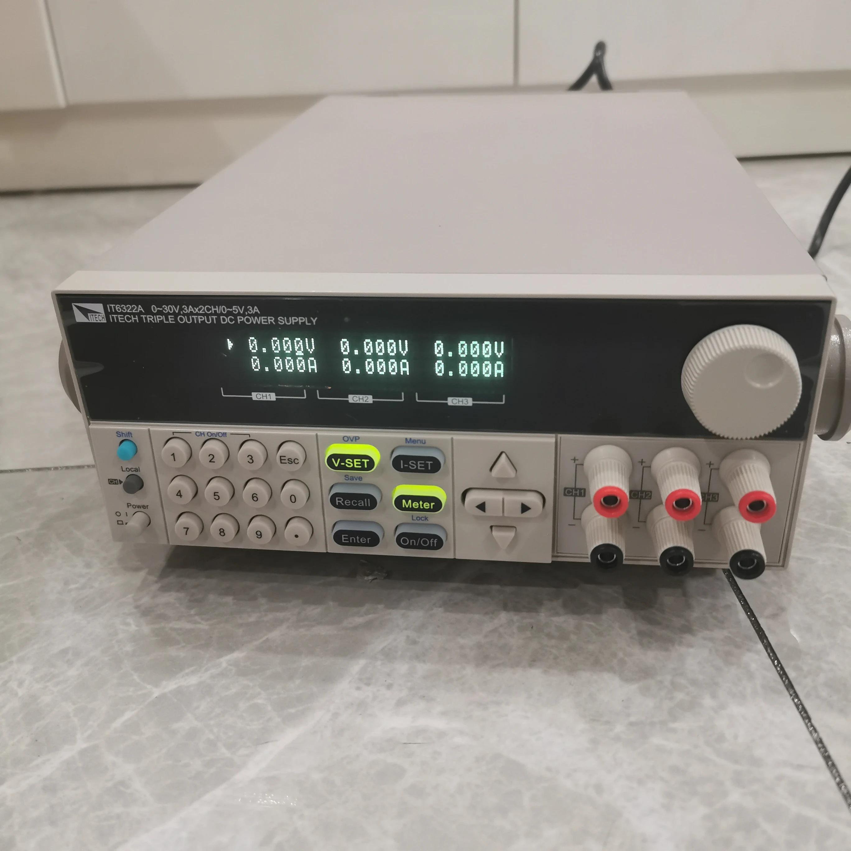 ITech IT6322A 30V/3A/90W 2CH 5V/3A/15W 1CH Triple Output DC Power Supply 110V/220V | Обустройство дома