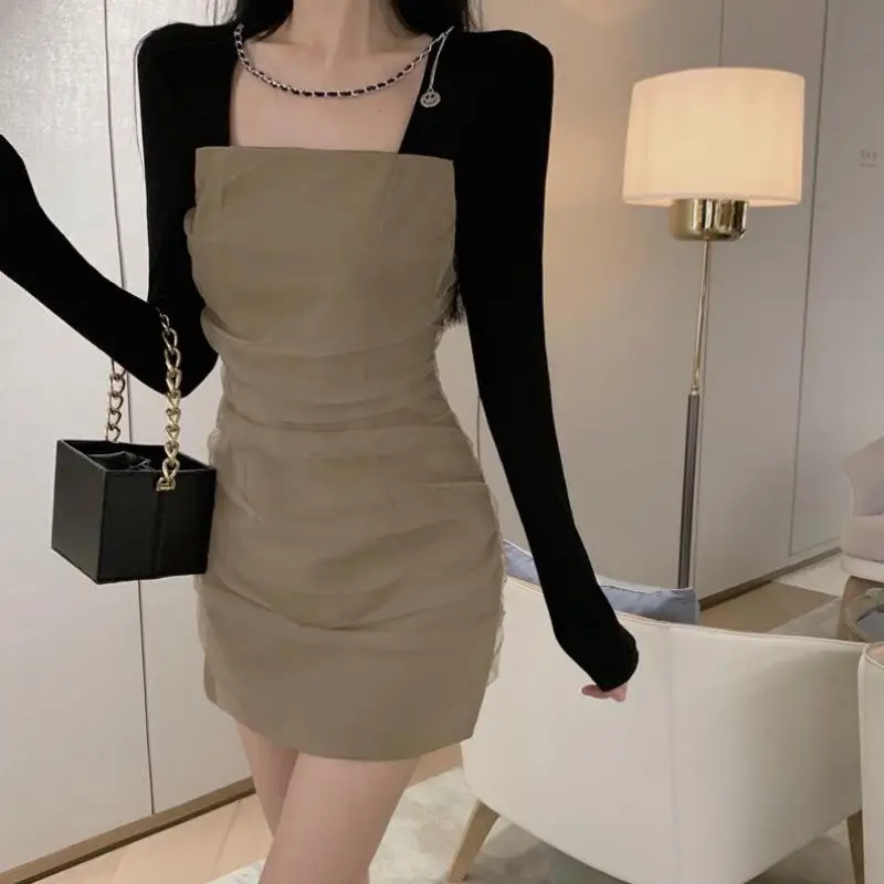 

Women Dress Long Sleeve Mesh Stitched Contrast Dress Slim Bottomed A-line Dresses