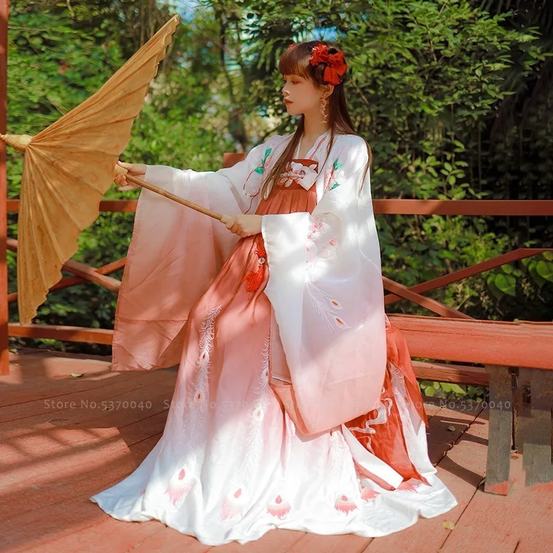 Женское платье в китайском стиле с вышивкой и градиентной юбкой| |