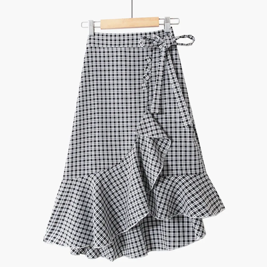 2021 chun xia han edition with a new show thin falbala irregular grid of tall waist in long skirts