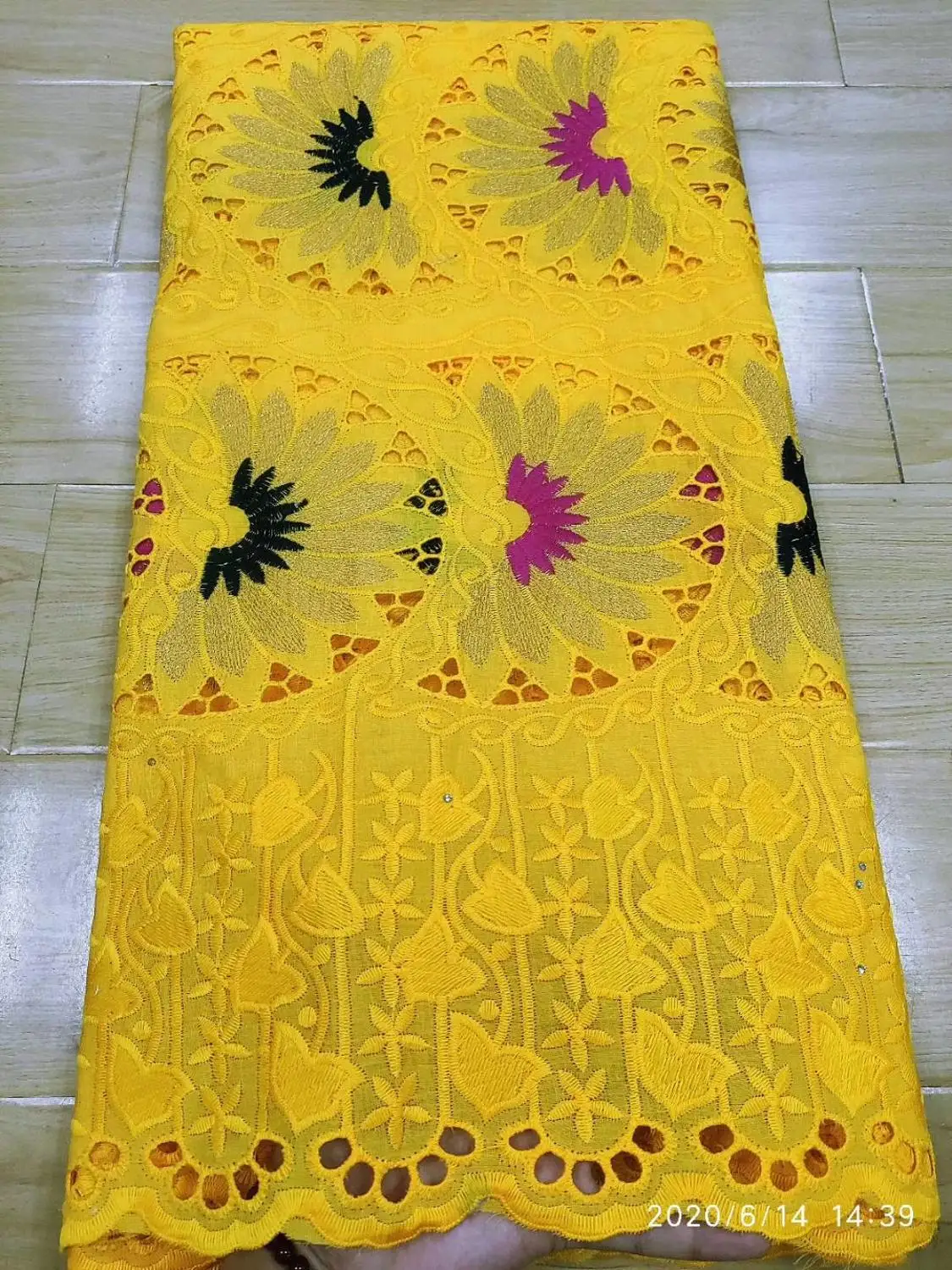 

2020 5yards african swiss voile lace hollow out new fashion cotton lace fabric good quality cotton lace for dress KCJN151