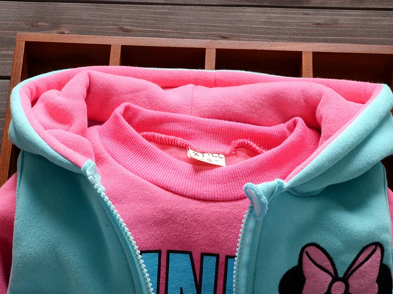 Комплекты одежды из плотного плюша для маленьких девочек зимняя детская одежда 4