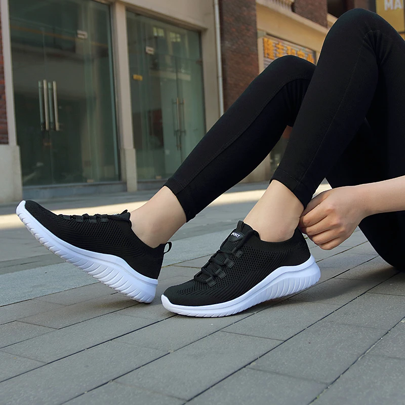 Новейшие женские кроссовки для бега спортивные 35 42 Женская прогулочная обувь