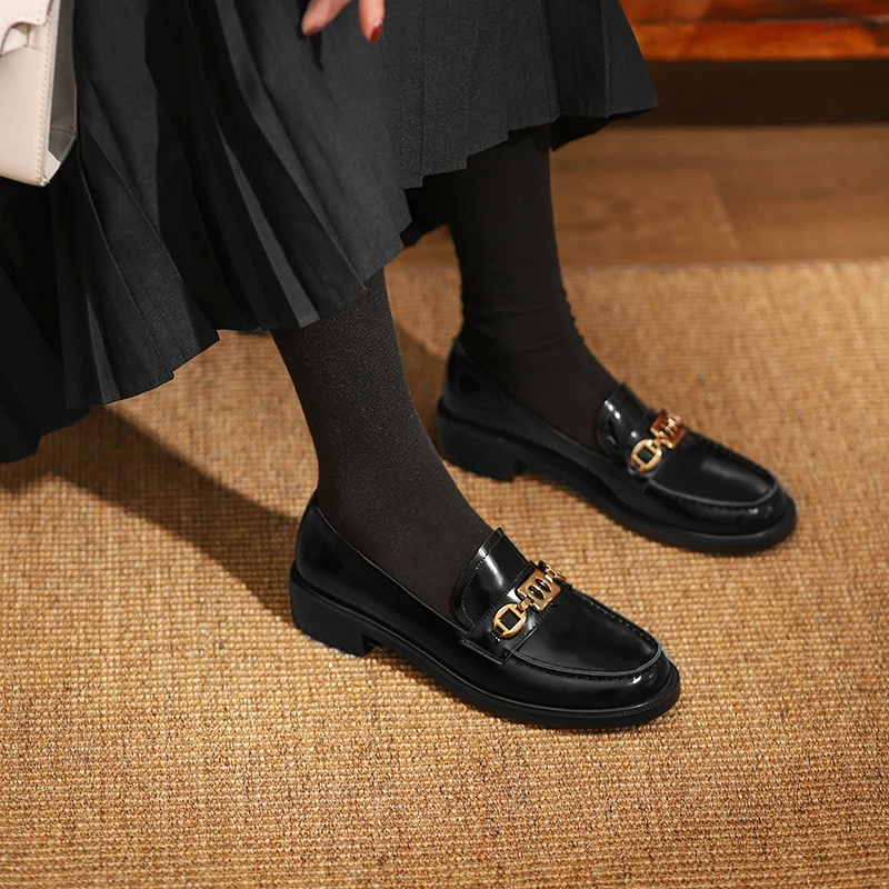 

Women's genuine leather hick sole platform flats loaers leisure soft comfortable moccasins round toe chain decoraion punk shoes