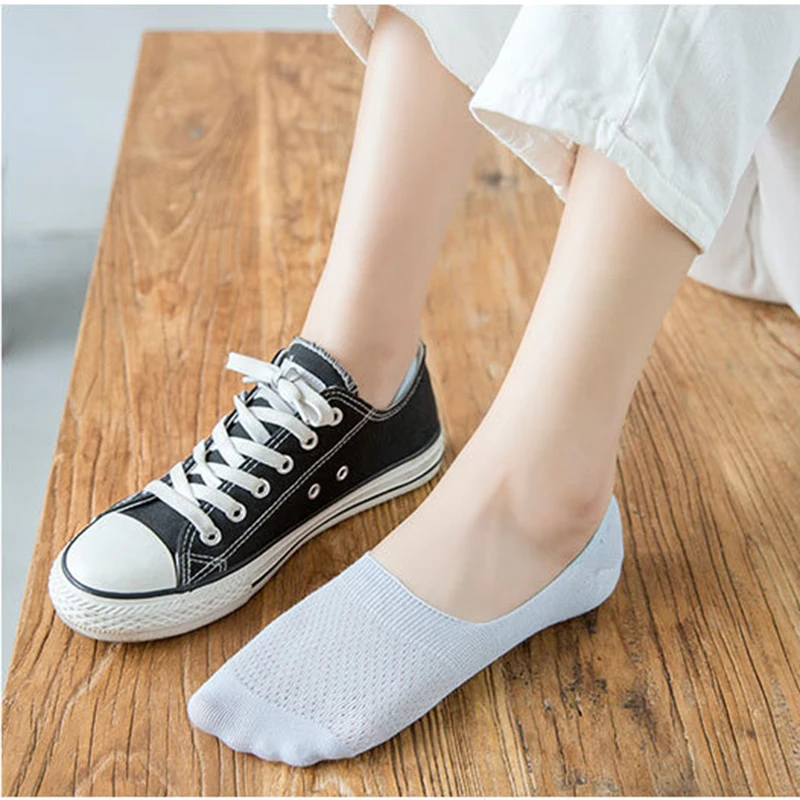 

1Pair Cotton Women Socks Solid Snowflake Softable funny Socks Women Summer Solid deep mouth prevent heel loss Slipper Socks