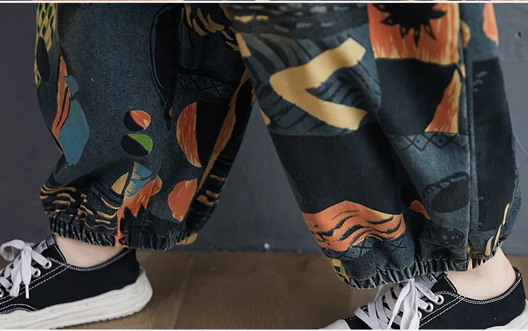 

2021 Women Abstract Print Denim Jumpsuits Rompers New Pocket Loose Loose Jean Pants Female Casual Overalls Long Pants Plus Size