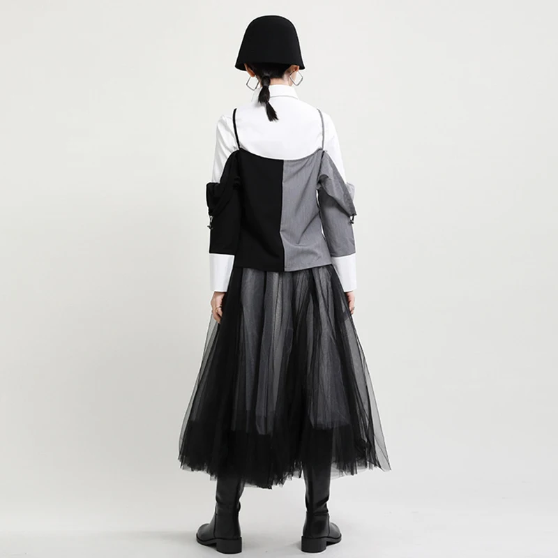 

[EAM] Women Contrast Color Black Fake Two Blouse New Pointed Collar Long Sleeve Loose Shirt Fashion Spring Autumn 2021 1DD5661