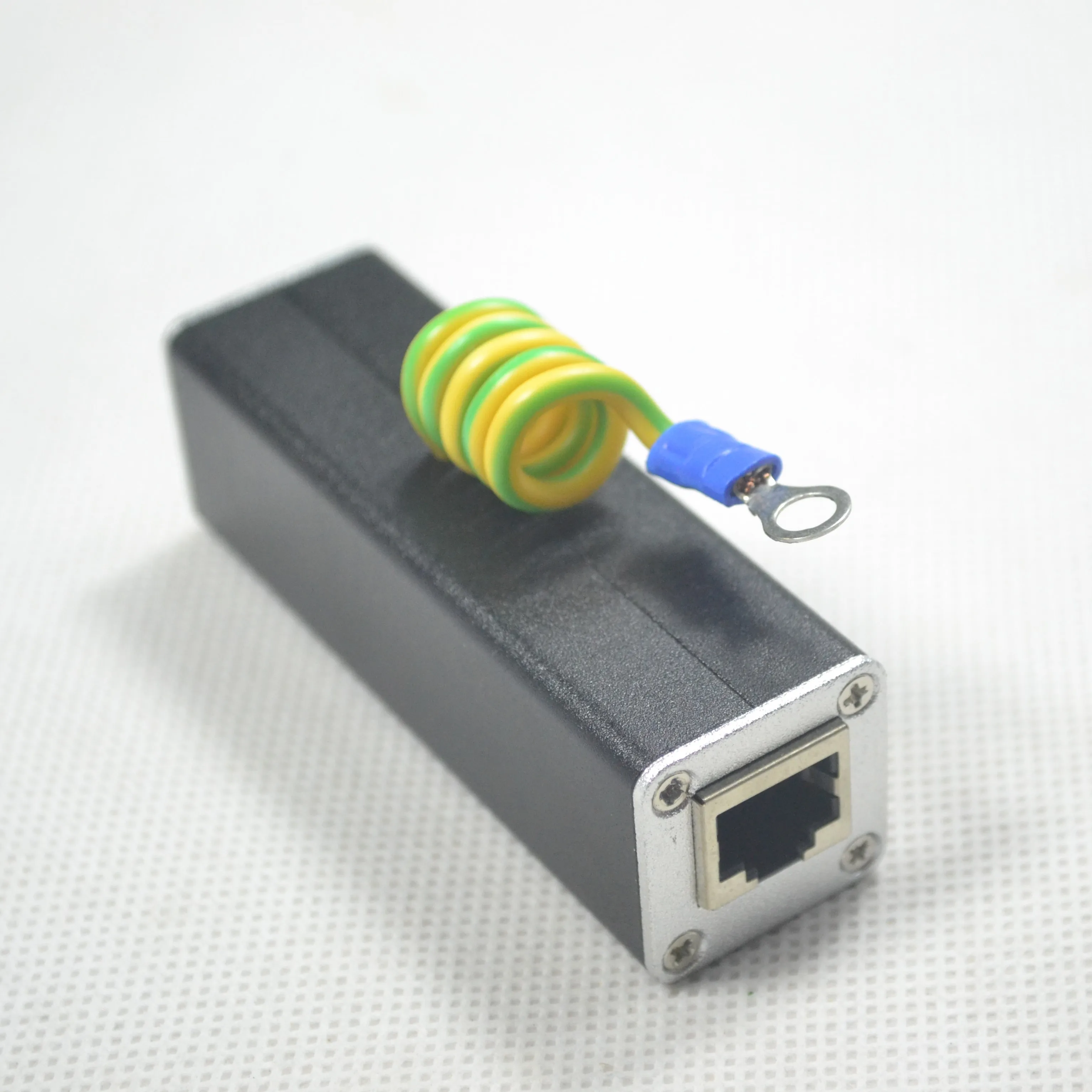 Сетевой стабилизатор напряжения Ethernet 100 м RJ45 защита компьютерного кабеля - купить