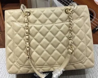 

2020 new large luxury women's bag top quality caviar leather ladies shoulder bag large capacity classic designer handbag