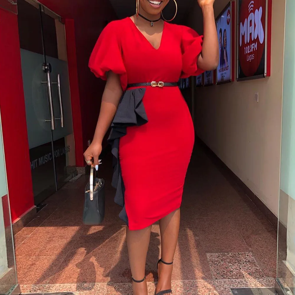 Женское облегающее платье красное офисное средней длины с рукавами фонариками и