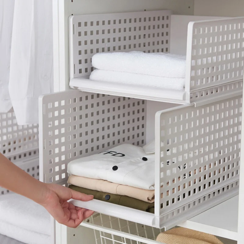 

White Closet Shelf Divider Board, PP Durable Wardrobe Organizing Classification Compartments