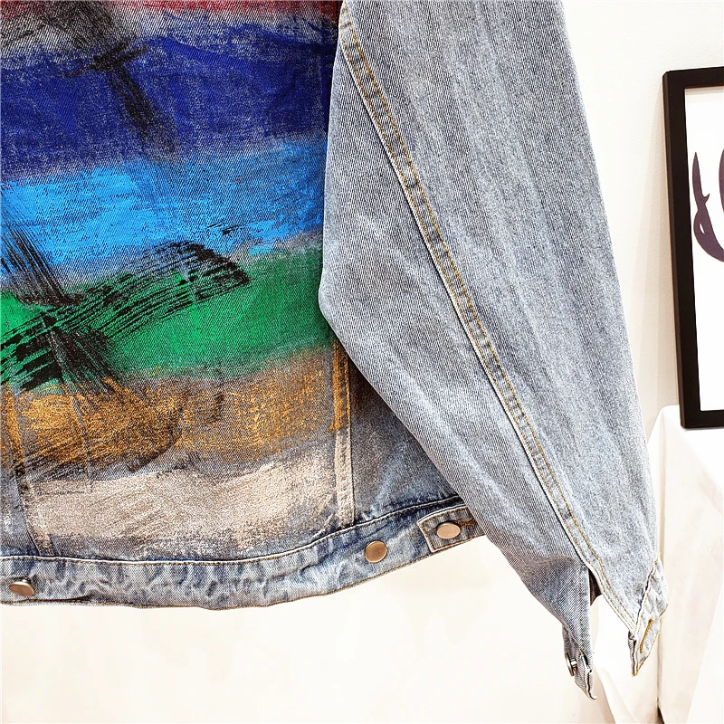 Новые 2021 весенние вареные в винтажном стиле размера плюс на спине принт граффити