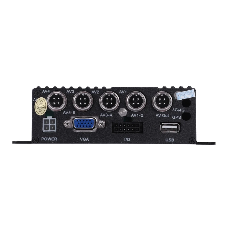 Автомобильный видеорегистратор 4 канальный мини с пультом дистанционного