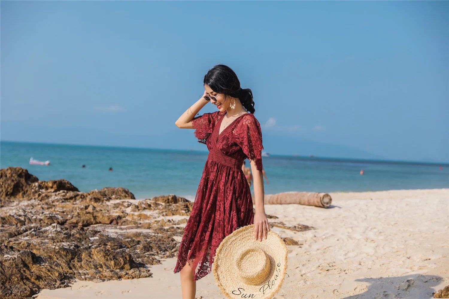 

Summer Holiday Lace Embroidery Dresses Wine Red Beach Style Women Dresses V-neck High Quality Mini Beach Dress Ladies Clothing