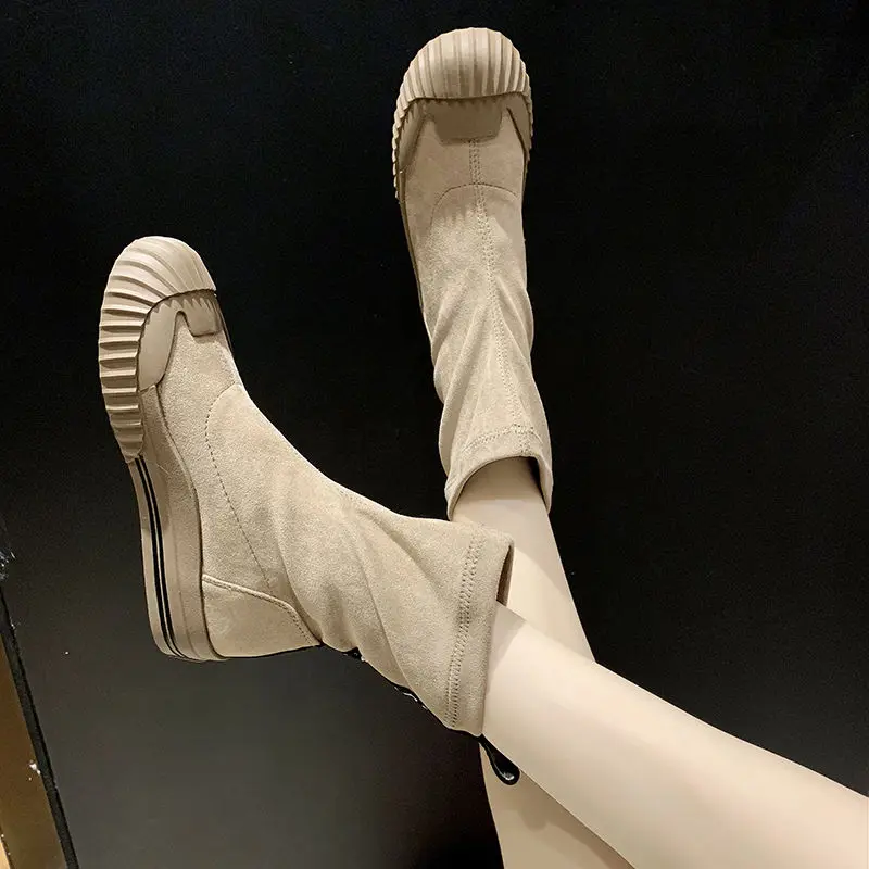 

Новые женские повседневные ботинки, Модные осенние удобные женские ботинки мартинсы, толстые ботильоны, женские зимние замшевые ботинки