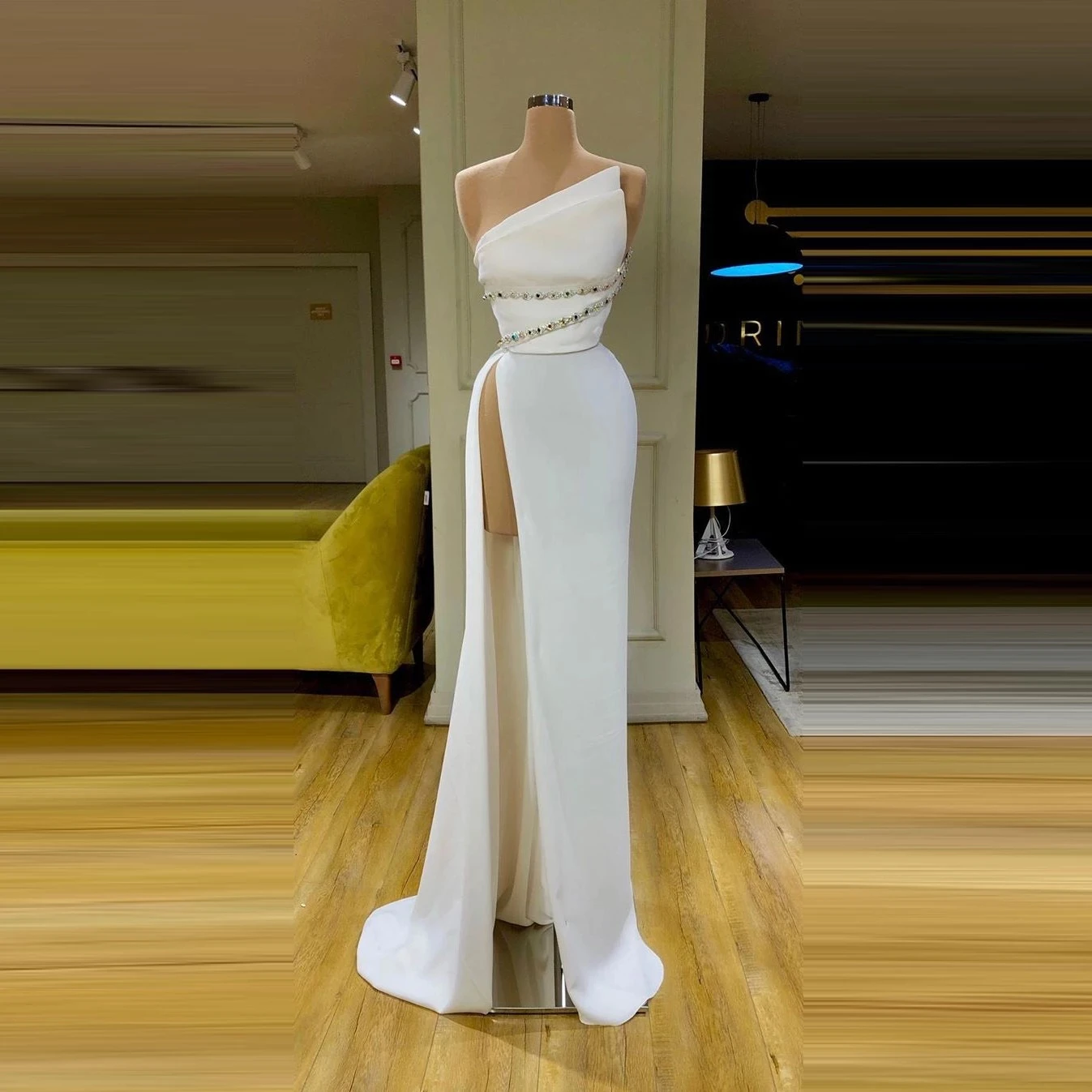 

Mermaid / Trumpet Front/Side Slit Beading Sleeveless Fold\Ruffle Floor length Sweep/Brush Evening Dresses high quality