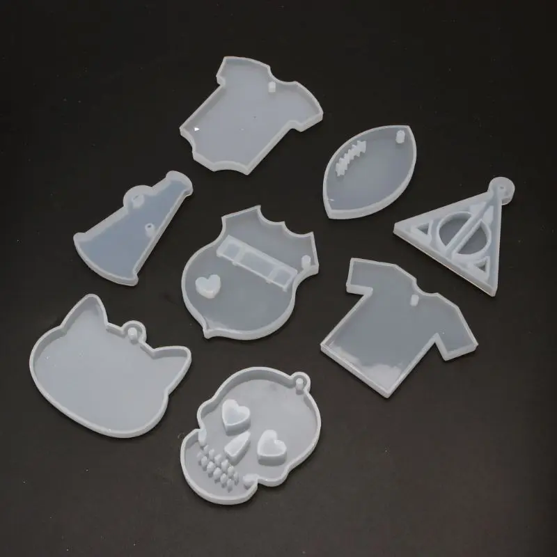 

8Pcs Keychain Pendant Resin Molds Skull T-shirt Silicone Molds Jewelry Making