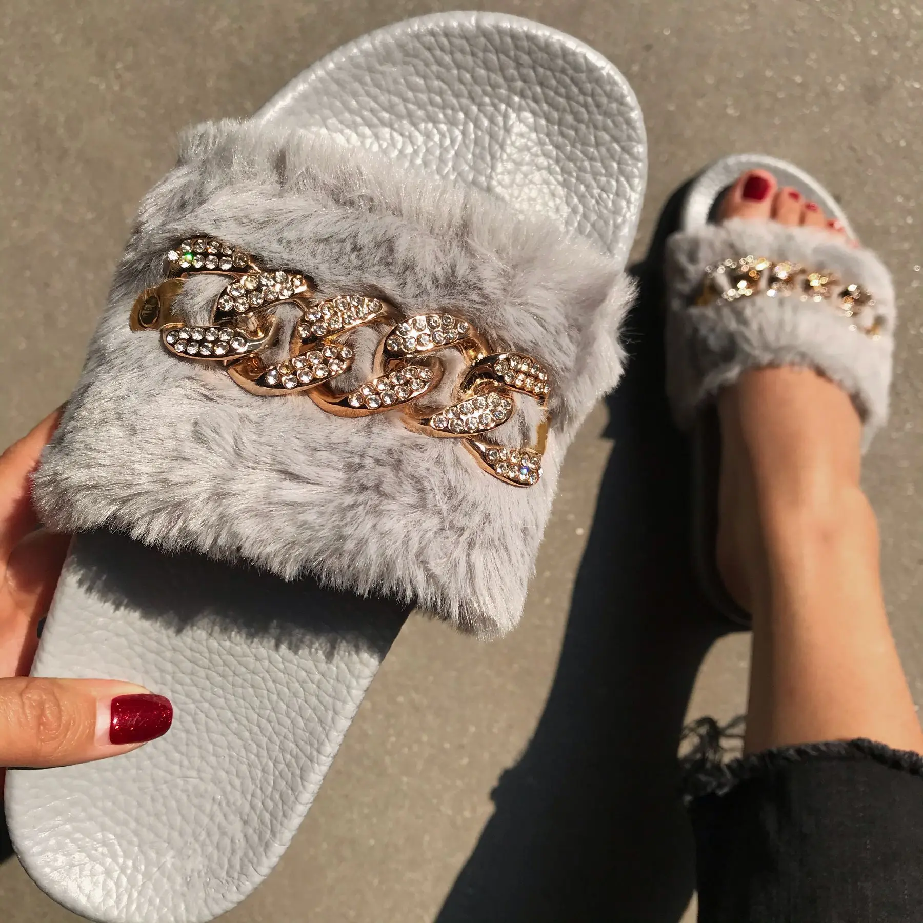 New Autumn Plush Slippers Fashion Open Toe Solid Color Women's Sandals Metal Chain Outdoor Casual Women's Shoes Plus Size