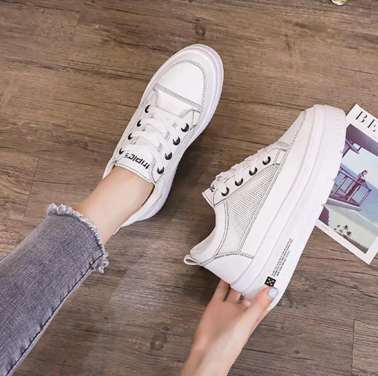Женские кроссовки с дышащей сеткой белые на платформе Повседневная прогулочная