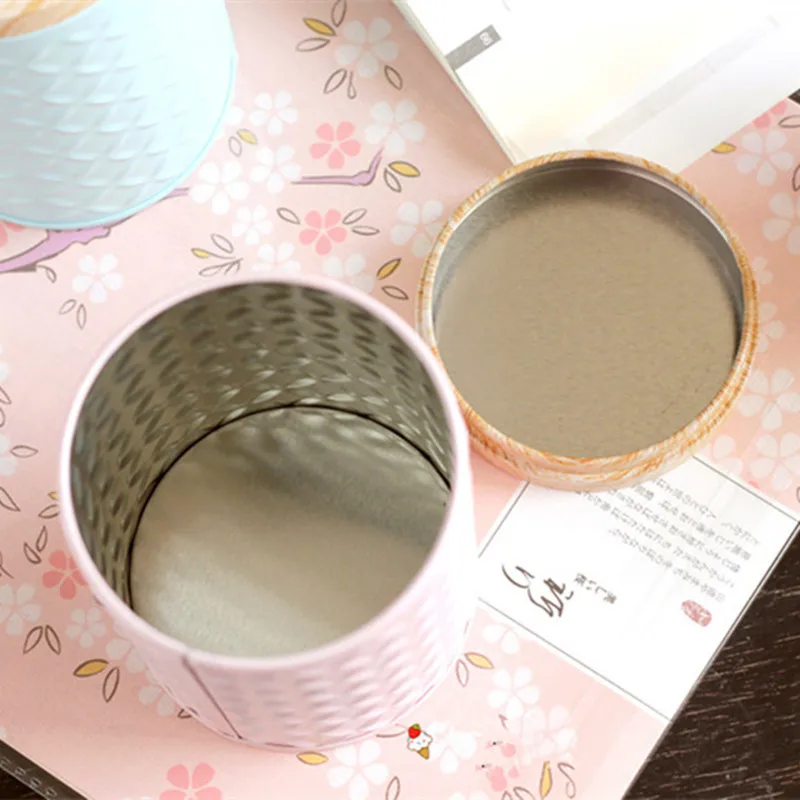 Однотонная простая цилиндрическая жестяная коробка для хранения органайзер