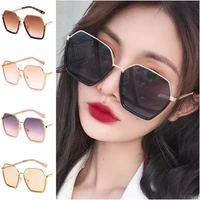 fashion sunglasses polygon sun glasses women eyeglasses anti uv spectacles oversize frame ornamental twisted temples adumbral a