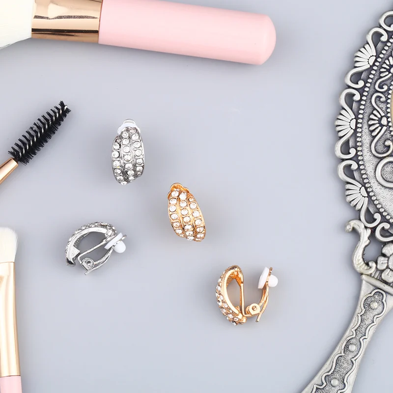 Женские серьги клипсы без пирсинга FLOLA золотистые с кубическим цирконием