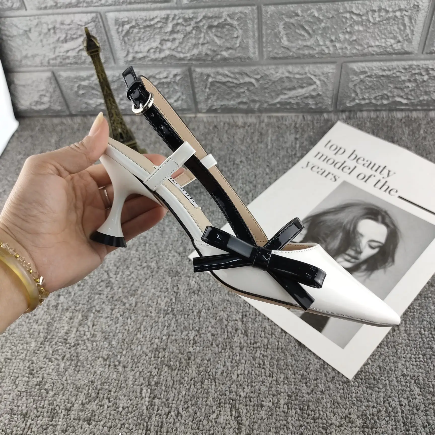 

2021 Summer New Style High Heels Ladies Luxury Sexy Stiletto Bow Tie Back Strap Sandals Women Shoes