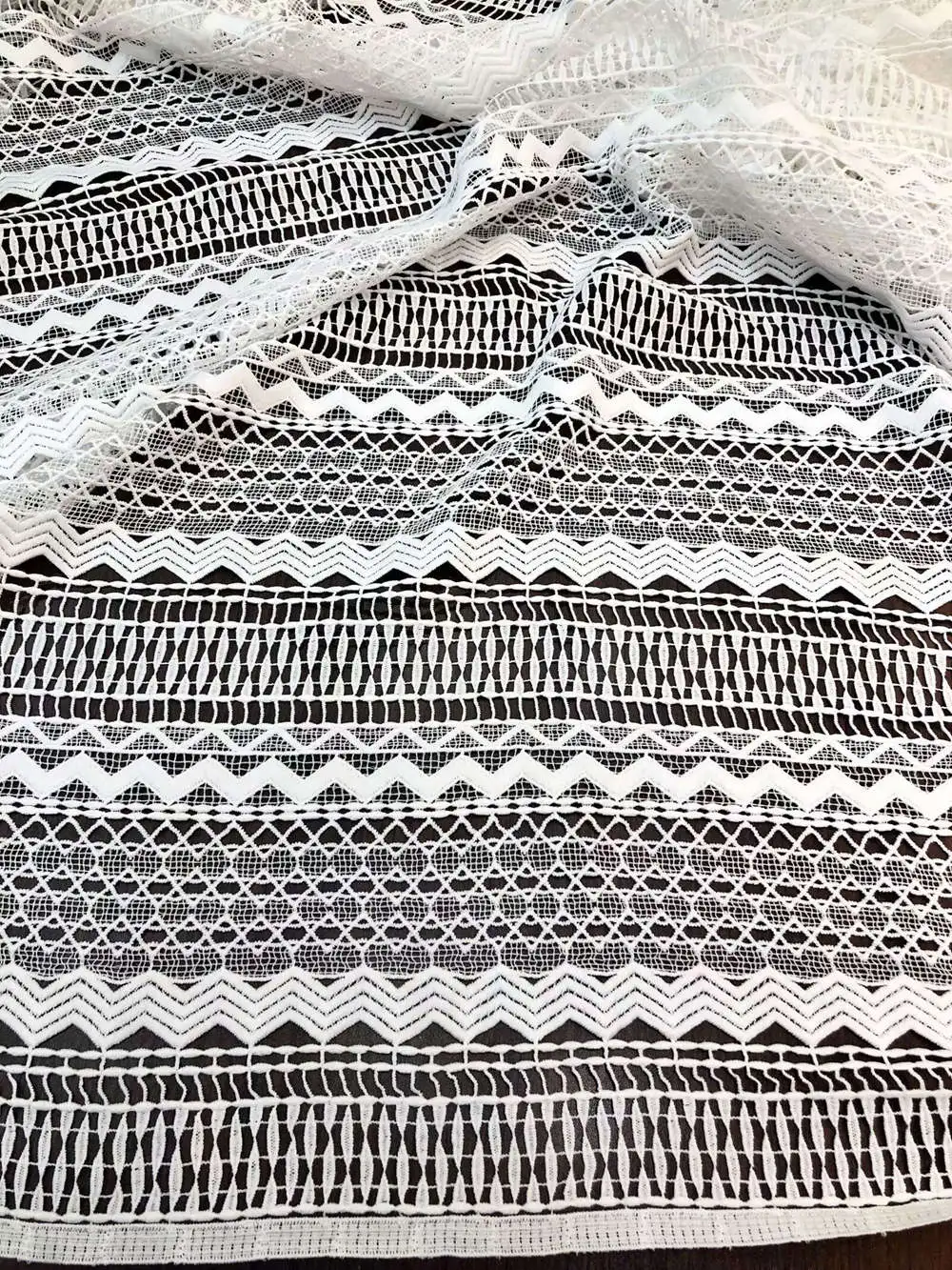Новейший модный дизайн белое гипюровое кружево очень мягкое Африканское