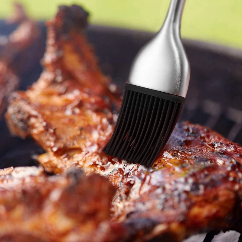 

4 Pcs Basting Brush Silicone Sauce Brush with Stainless Steel Handle with 4 Pcs Silicone Brush Heads,for BBQ Cooking