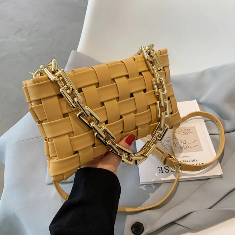 

Ansloth 2021 Weave Designer Flap Bags Women Luxury Brand Chain Crossbody Bags PU Leather Armpit Bags Solid Color Handbag HPS1173