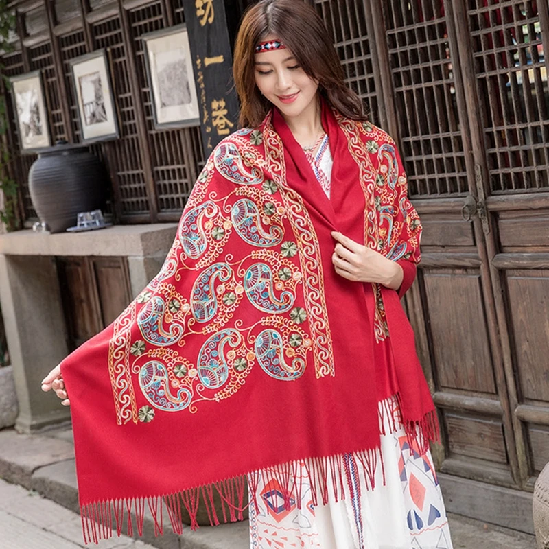 Модный платок желтого цвета с вышивкой цветов зимний пашмина кашемировый шарф для женщин с теплыми кистями на большом размере Шаль.