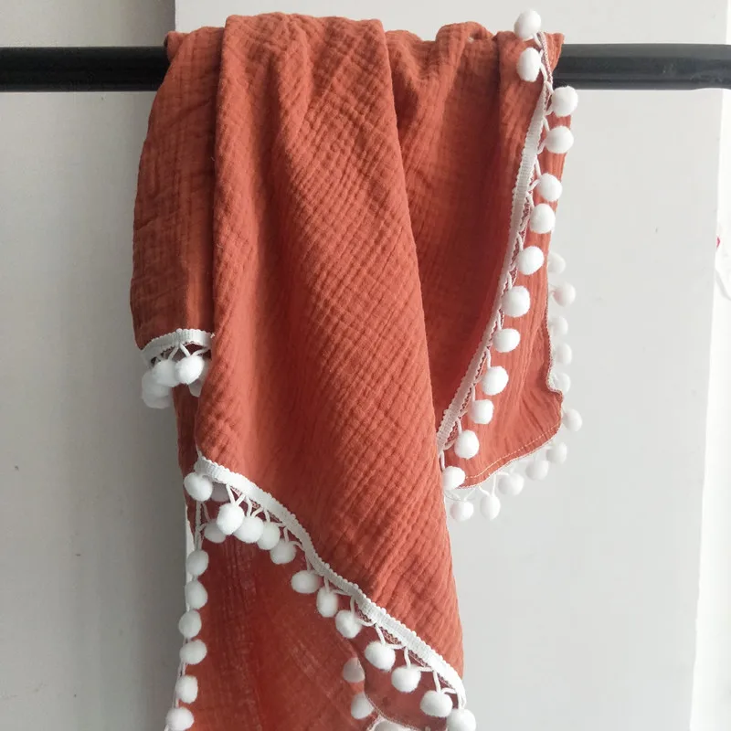 

Newborn Baby Cotton Muslin Blankets Bedding Pom Pom Swaddle Wrap Infant Baby Born Muslin Swaddle Photography Blanket