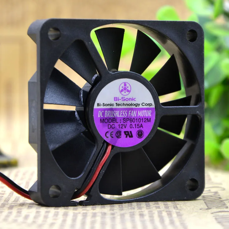 

Новый оригинальный бесшумный охлаждающий вентилятор SP601012M 6010 12В 0.15A 6 см для процессора