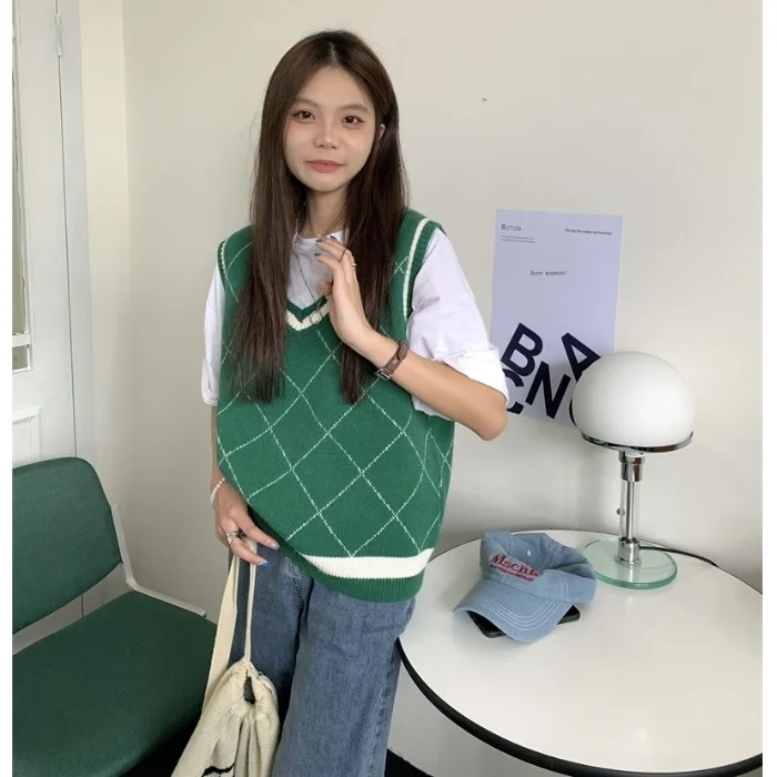 Осень 2021 клетчатый вязаный жилет с V-образным вырезом Женская верхняя одежда в
