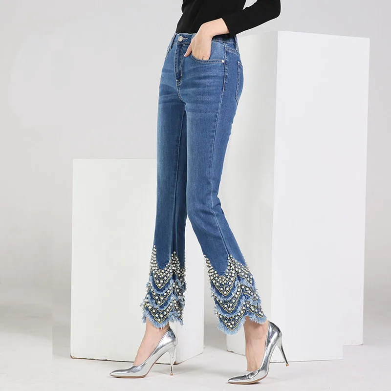 Женские джинсы ручной работы FERZIGE голубые расклешенные с вышивкой бисером узкие