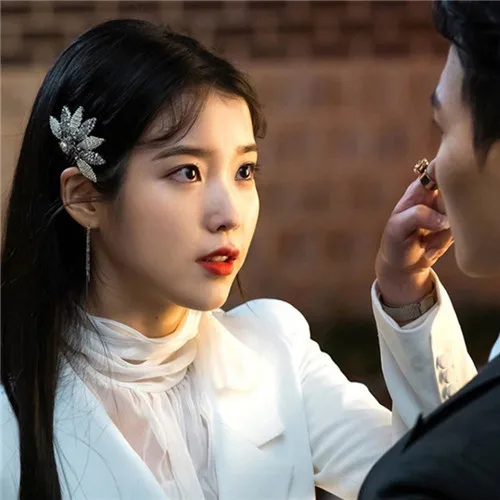 DEL LUNA отель IU корейский dramas серебро ТВ Модные кисточки личность серьги для женщин Серьги pendientes brincos орнамент