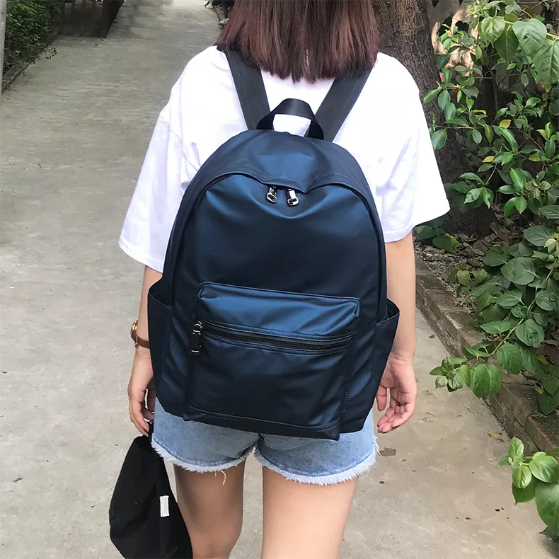 

Solid Color man's Backpack 2019 Fashion man's Schoolbags Leisure Travel Woman's Backpack