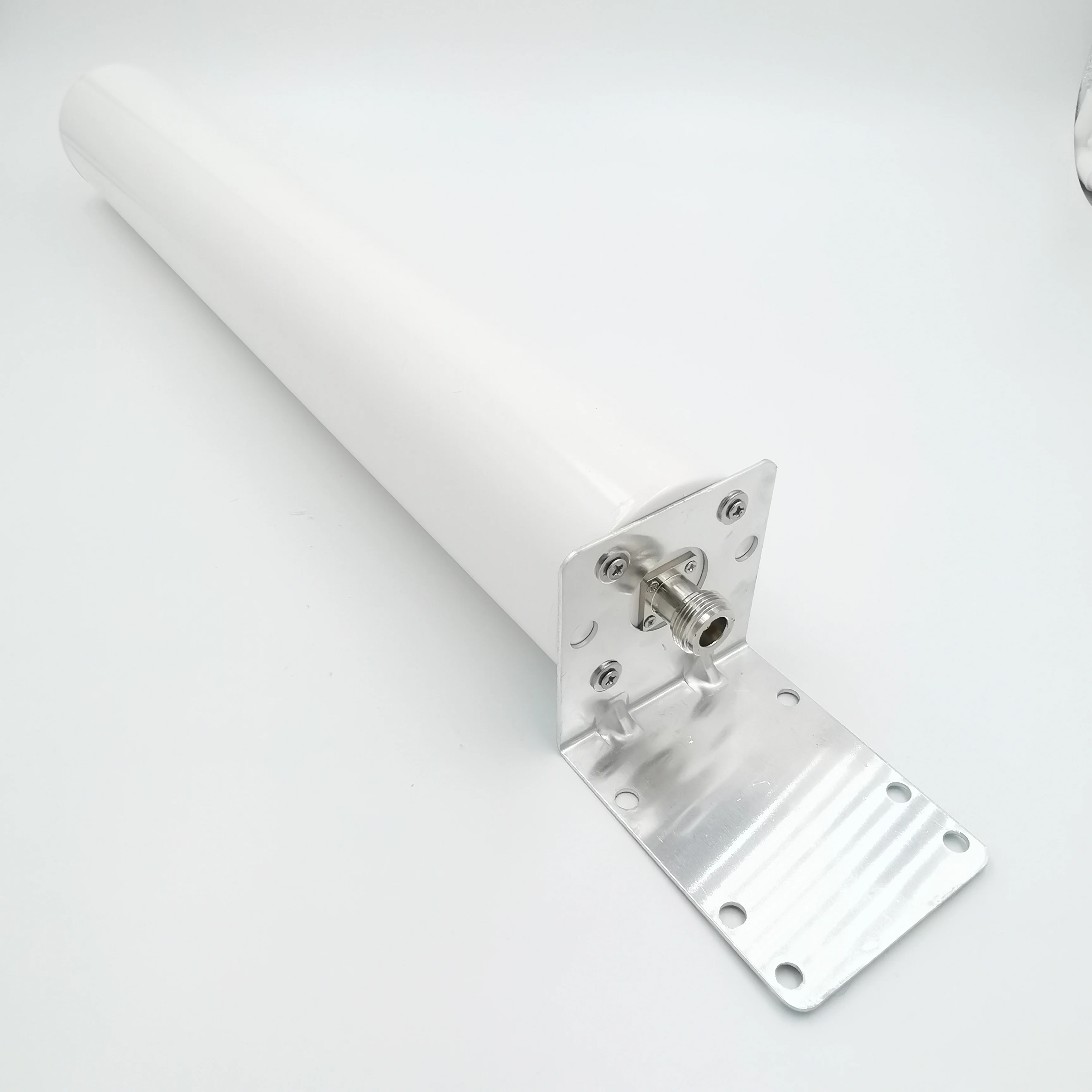 Новинка 18dBi Omni Wifi 698-2700Mhz N male наружная Lte 4G антенна для связи 1 шт