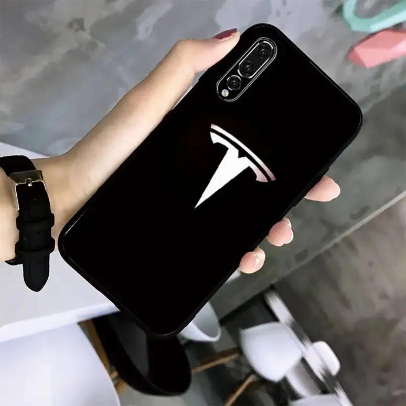 

Luxury Car Tesla Phone Case For Huawei G7 G8 P7 P8 P9 P10 P20 P30 Lite Mini Pro P Smart Plus Black Soft TPU Cove Fundas