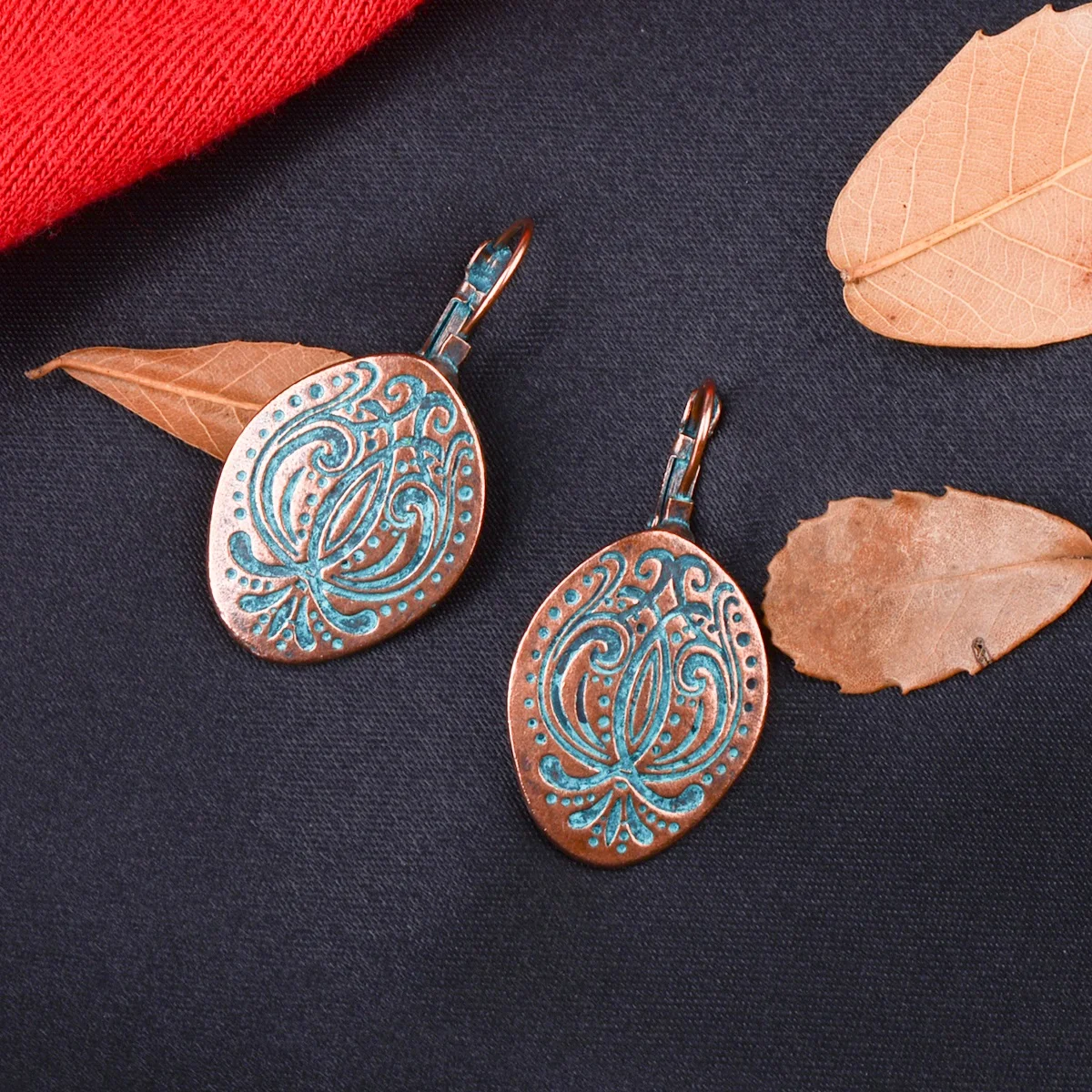 

2021 New Trendy Vintage Ethnic Bohemian Sculpture Earrings For Female Women's Dangle Hanging Ear Ornaments Wedding Accessoies