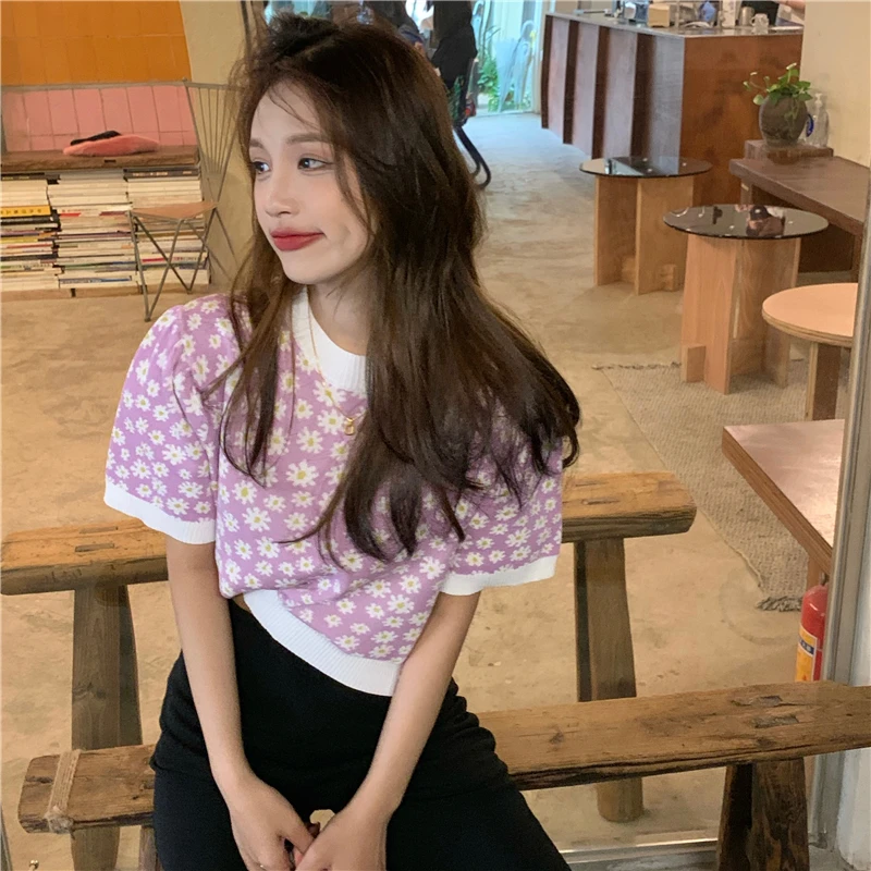 

Summer Korean Style 2021 New Fairy Little Daisy Slim Fit Slimming and Short Bubble Short Sleeve T-shirt Top Women's Clothing