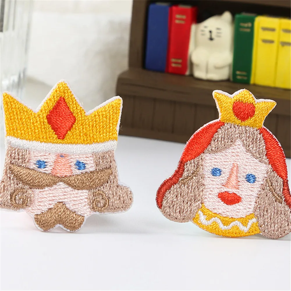 AHYONNIEX мультфильм Король Королева Вышивка Патчи для сумки джинсы утюгом нашивки