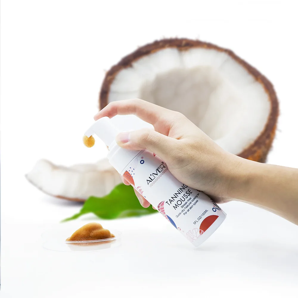 

150ml Tanning Mousse Contains Pure Vitamins And Natural Oils Perfectly Tanned Smooth Skin Create Wheat-Colored Bronze Skin