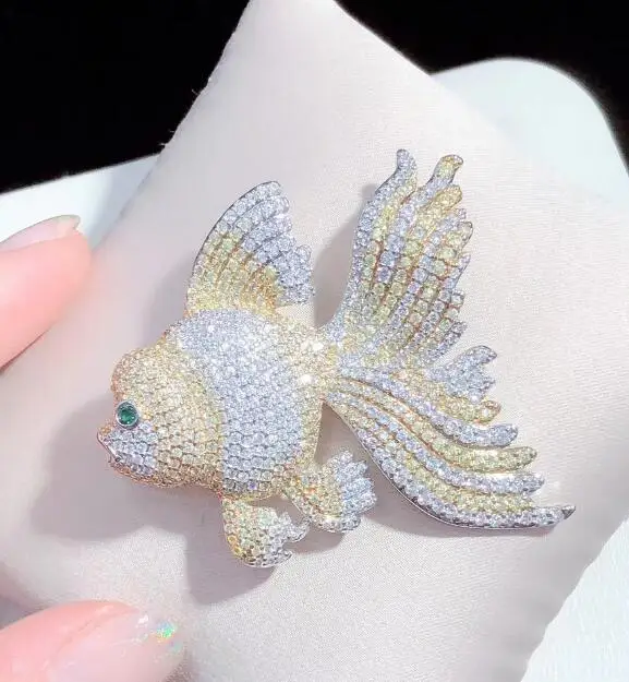 gold SHANICE Классическая Брошь с рыбой Шпильки Модные блестящие CZ хрустальные броши для женщин украшения для свадебного наряда нагрудные булавки шарф - Окраска металла: gold