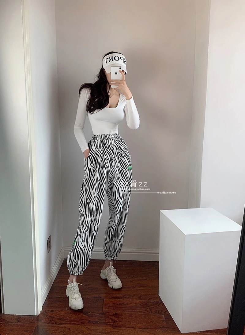 

WOMENGAG 2020 Autumn Base Skinny Sexy Club Square Neck Long Sleeve Tops Bodysuits Rompers Simple korea sexy top summer IU88