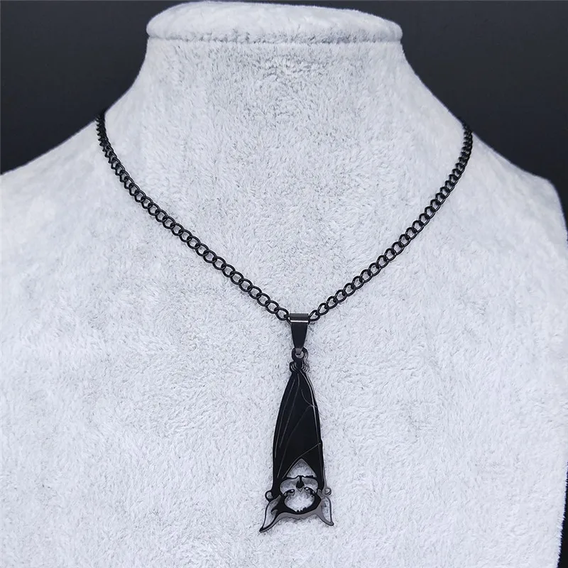 

2022 Fashion Bat Stainless Steel Chain Necklaces Women Black Color Chain Necklaces Jewelry cadenas de acero inoxidab N4443S03