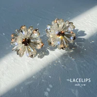 hot trendy luxury crystal flower stud earrings for women new fashion elegant tan color zircon earrings