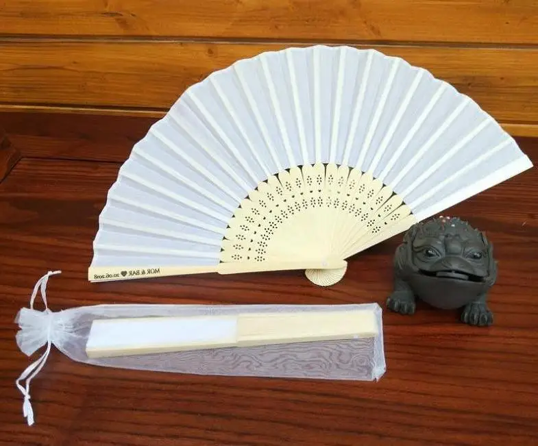 

300pcs/lot Personalized Silk Hand Fan Silk Wedding Fan with Organza Gift Bag Packing Wholesale